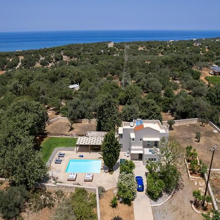 Villa Ellie - Heated Pool, Playground, Garden & Bbq! Vederoi Exteriér fotografie