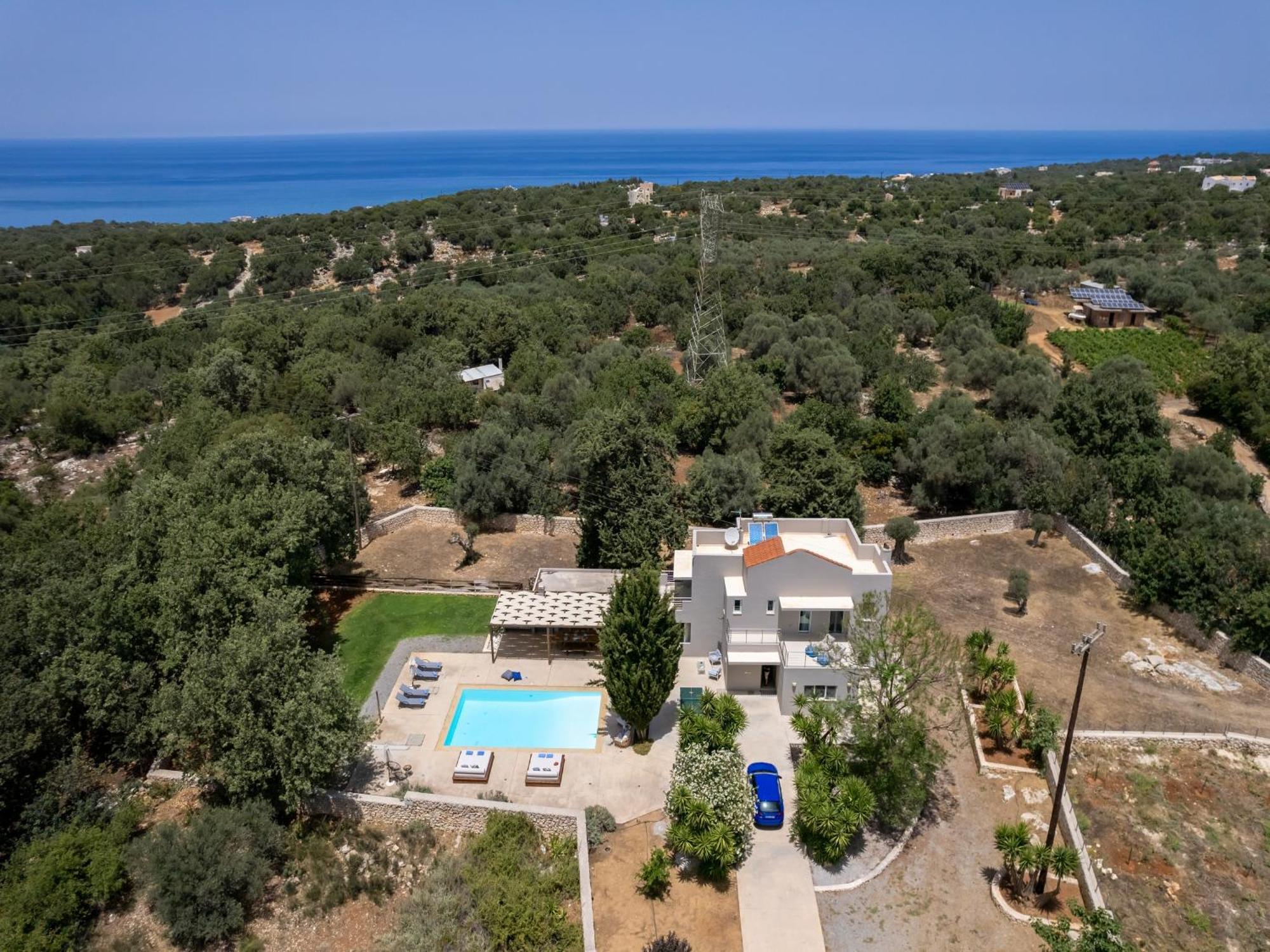 Villa Ellie - Heated Pool, Playground, Garden & Bbq! Vederoi Exteriér fotografie